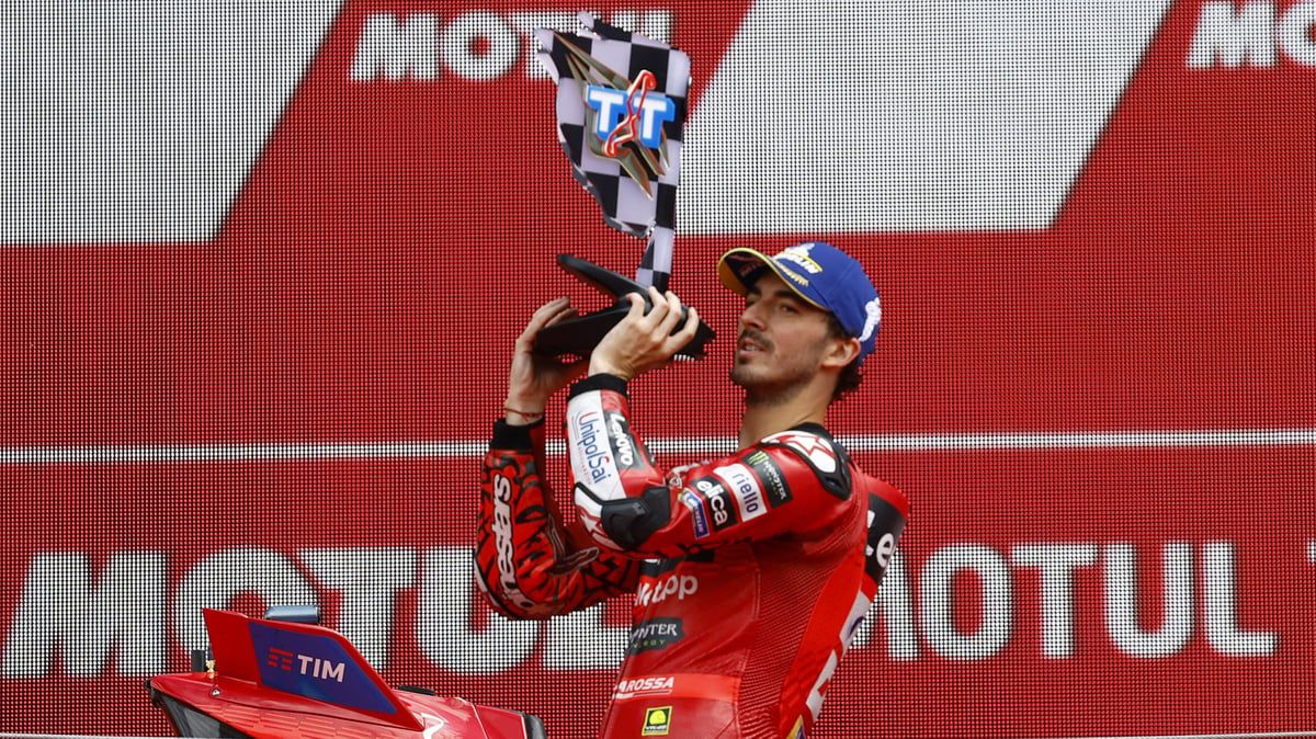 بانيايا يتوج بسباق جائزة هولندا الكبرى للدراجات النارية