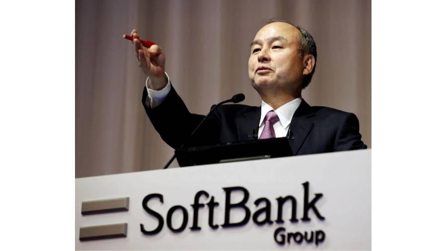 سهم «سوفت بنك» عند أعلى مستوى في 24 عاماً