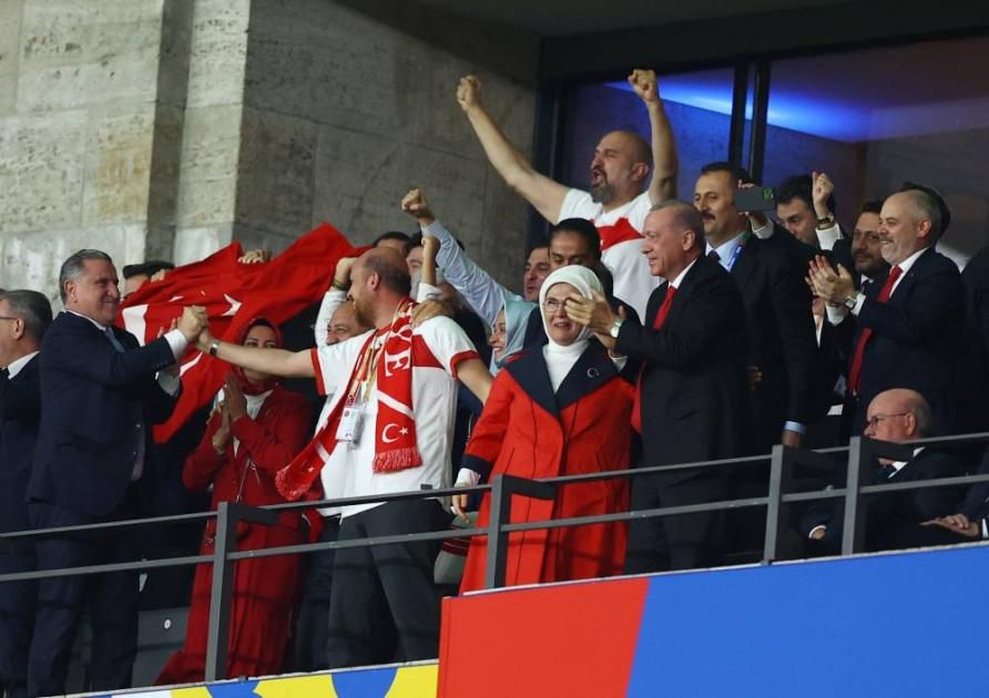 أردوغان يهاجم قرار إيقاف لاعب المنتخب التركي ديميرال