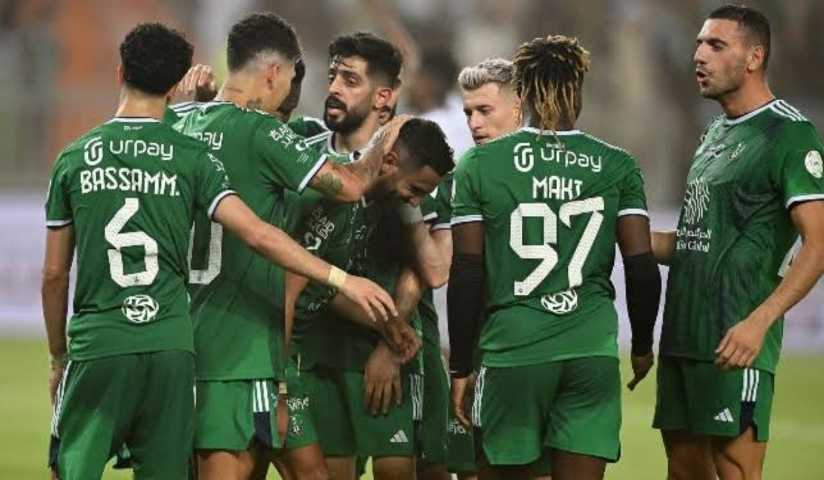 قرار مفاجئ من الفيفا بشأن منع الأهلي من التسجيل - موقع الخليج الان