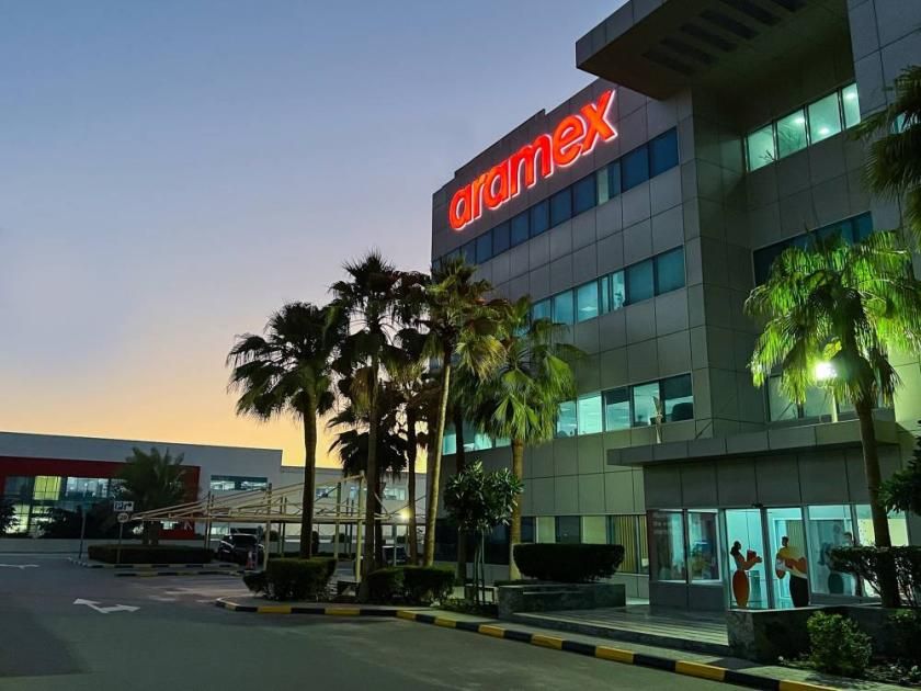 «أرامكس» و«الشارقة للنشر» تعقدان شراكة استراتيجية لخدمة العملاء