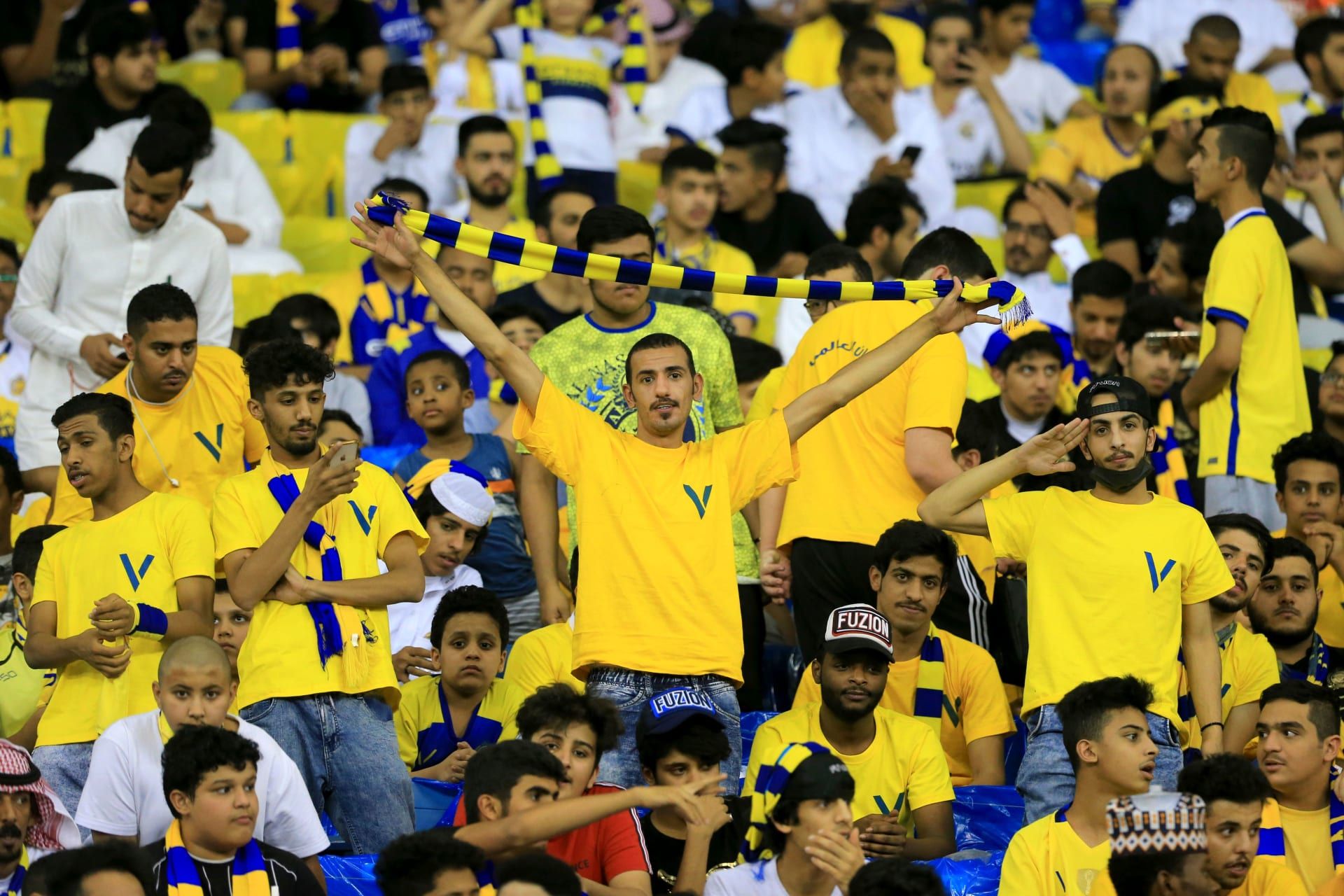 جماهير النصر تعترض!! مجلس جديد ومشاكل جديدة مع جماهير العالمي والتفاصيل... - موقع الخليج الان