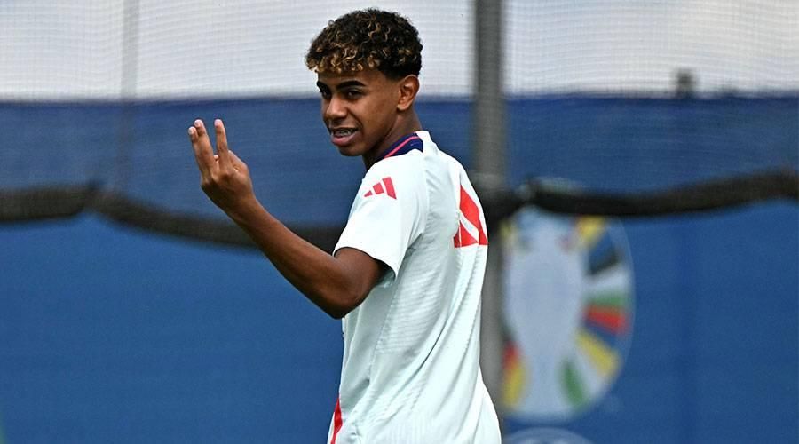 قانون العمل الألماني يمنع جمال من لعب الأشواط إضافية