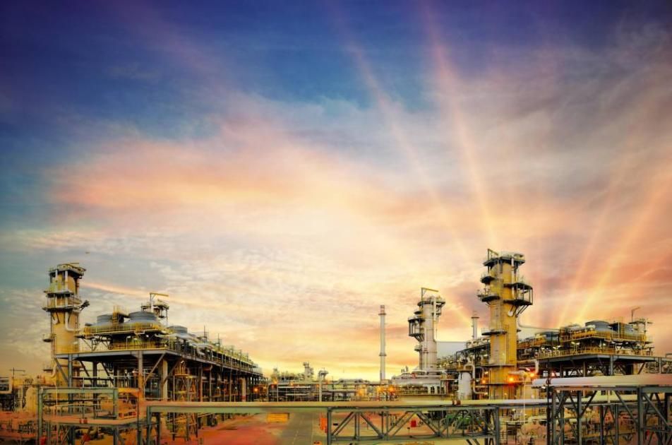 «أدنوك للغاز» ترسي عقوداً بملياري درهم لتوسعة خطوط الأنابيب في الإمارات