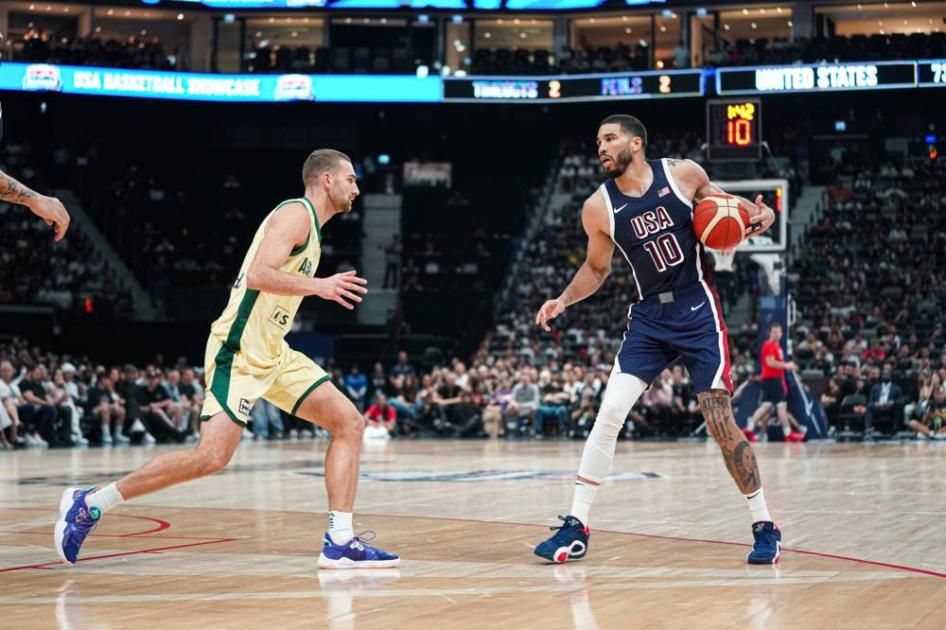 منتخب السّلة الأمريكي يفوز على أستراليا في أبوظبي