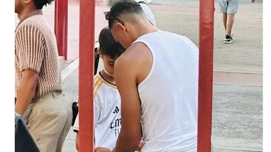 هل يلعب أرنولد في ريال مدريد؟