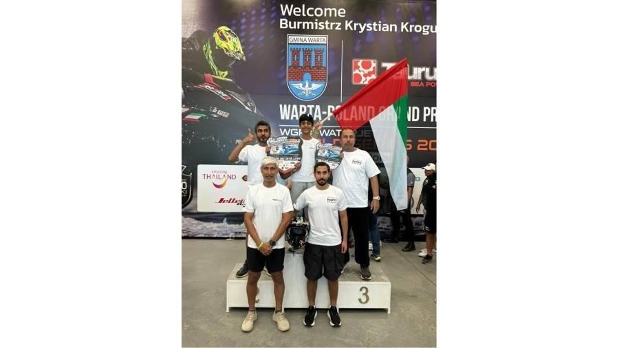 10 ميداليات لأبطال الإمارات في ختام البطولة الدولية للدراجات المائية ببولندا