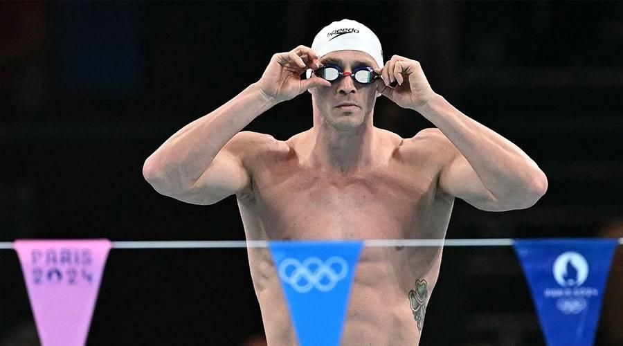 عائلة سباح أمريكي تحتفل بميدالية أولمبية وطفل جديد