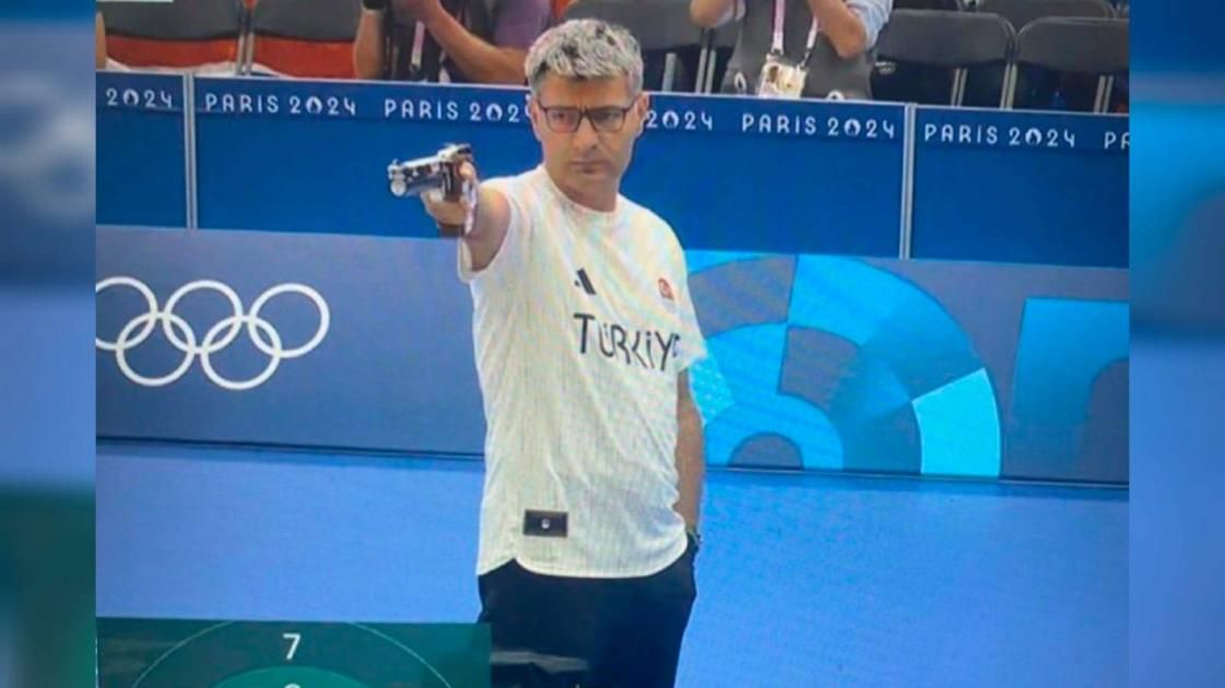 أولمبياد باريس.. التركي يوسف ديكيتش يدخل التاريخ ويده في جيبه