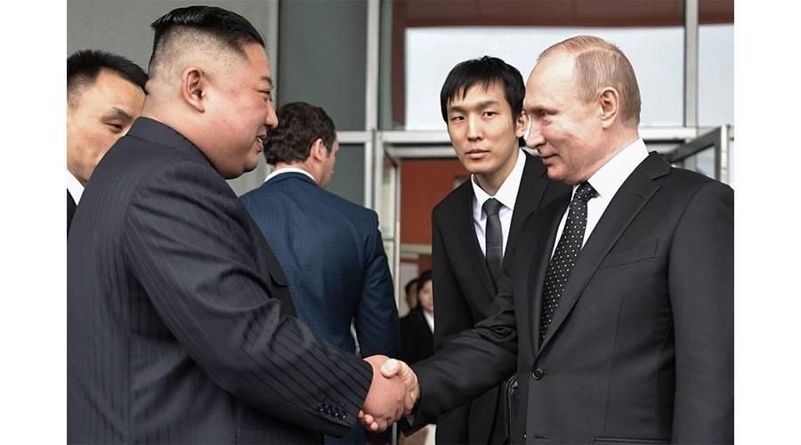 بوتين يتعهد بمساعدة كوريا الشمالية بعد فيضانات كارثية ضربتها