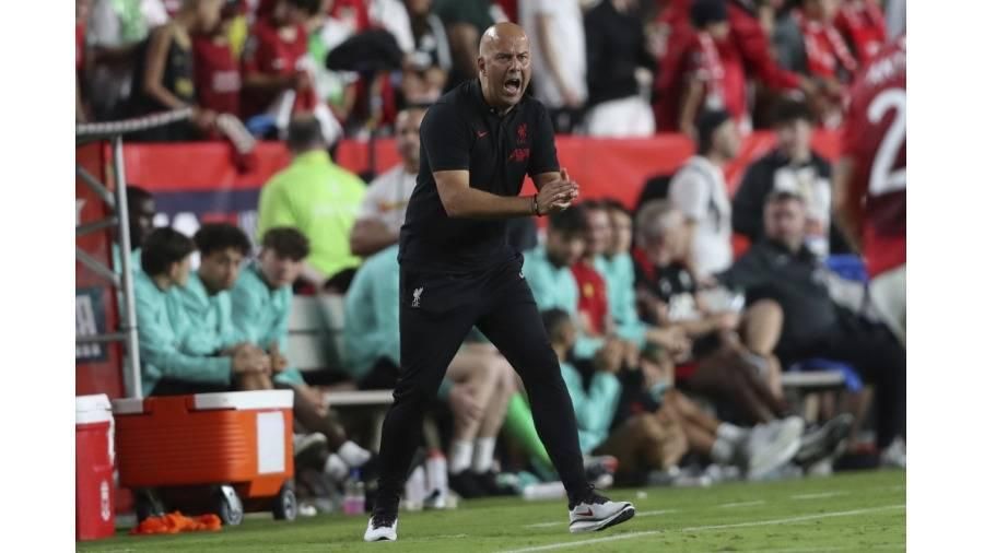 مدرب ليفربول الجديد: مانشستر يونايتد استحق الهزيمة بثلاثية