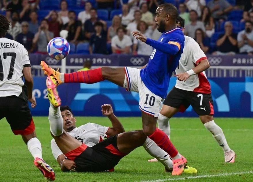 فرنسا وإسبانيا.. الموعد والتشكيل المتوقع والقنوات الناقلة