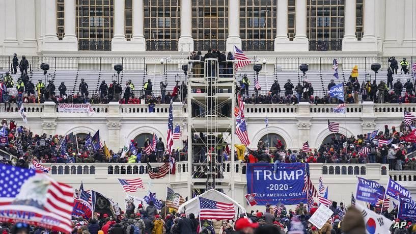 السجن 20 عاماً لـ«أحد مثيري الشغب» خلال اقتحام الكابيتول