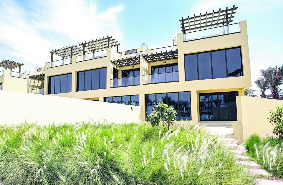 «ريرا»: 100 ألف درهم وشطب الوسيط العقاري عقوبة تكرار المكالمات التسويقية