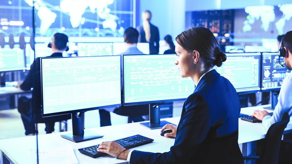 متى وكيف تطلب زيادة راتبك؟.. 4 نصائح ذهبية من مسؤولة توظيف