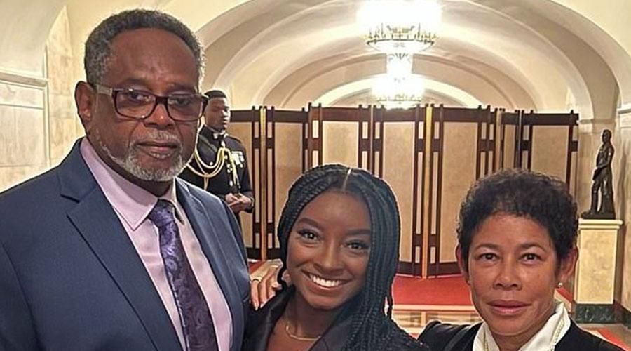 عائلة أفضل لاعبة جمباز في التاريخ مدمنة ومفككة