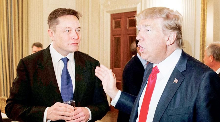 ترامب وماسك يهاجمان المهاجرين وهاريس