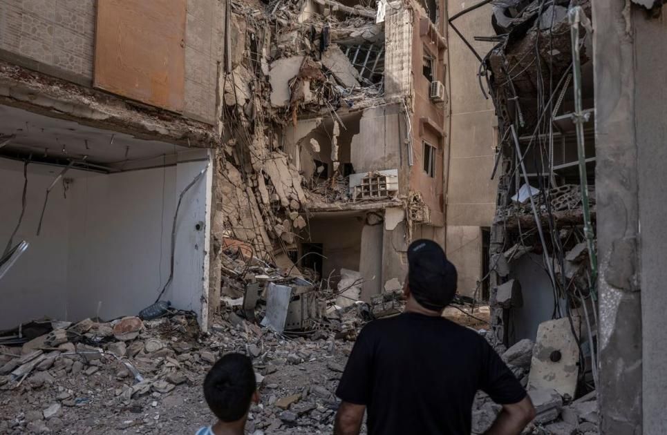 «وول ستريت جورنال» تكشف طريقة استهداف فؤاد شكر.. و«حزب الله» ينفي