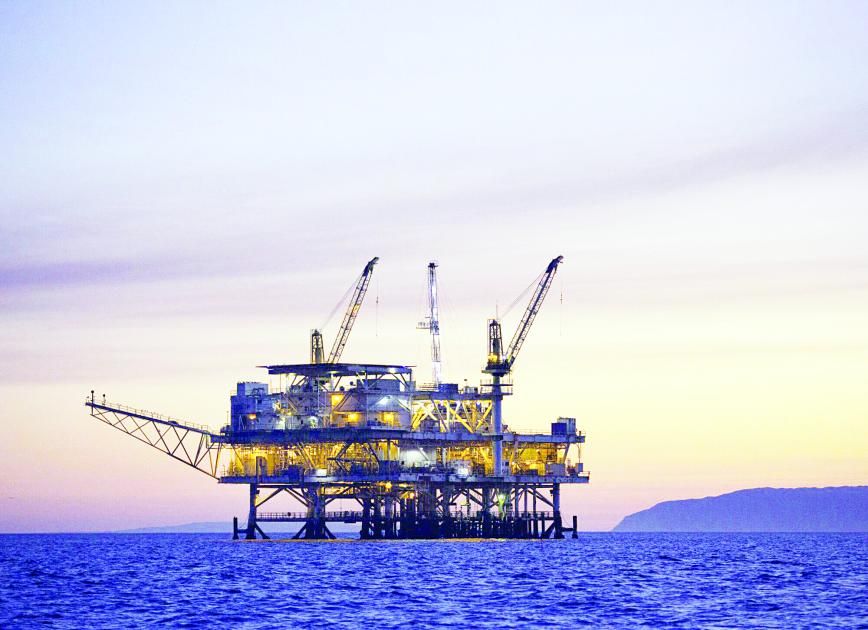 أسعار النفط تتراجع لخامس جلسة وسط تزايد المخاوف بشأن الطلب