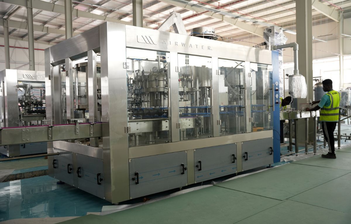 “إير ووتر” تطلق منشأة لإنتاج مياه الشرب من الهواء في دبي الصناعية - موقع الخليج الان