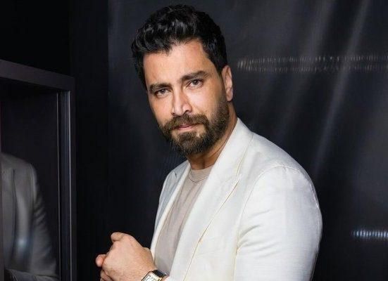 معتصم النهار “أفضل ممثل عربي” في مهرجان الفضائيات العربية!