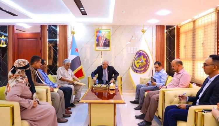 الانتقالي يوجه بتشكيل لجنة بشأن قضية التعدي على ممتلكات هيئة التأمينات