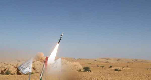 الحوثيون يبثون مشاهد من إطلاق الصاروخ "فرط صوتي" الذي استهدف عمق إسرائيل - موقع الخليج الان