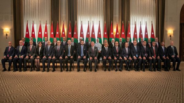 بالأسماء: العاهل الأردني يوافق على تشكيلة حكومة جعفر حسان - موقع الخليج الان