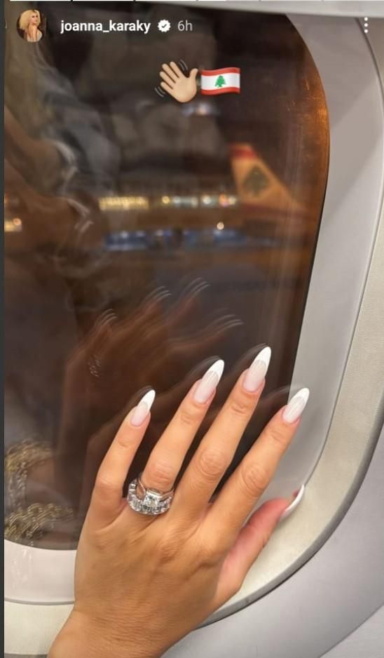 بالصور: “استودعكم هذا البلد الجميل”.. ممثلة لبنانية تُغادر لبنان برفقة زوجها بعد ضربة الضاحية الجنوبية