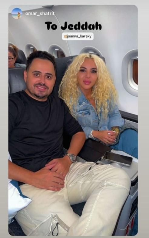 بالصور: “استودعكم هذا البلد الجميل”.. ممثلة لبنانية تُغادر لبنان برفقة زوجها بعد ضربة الضاحية الجنوبية