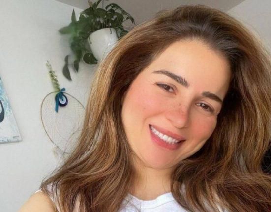 حمادة هلال يكشف حقيقة مشاركة مي عز الدين في “المداح”