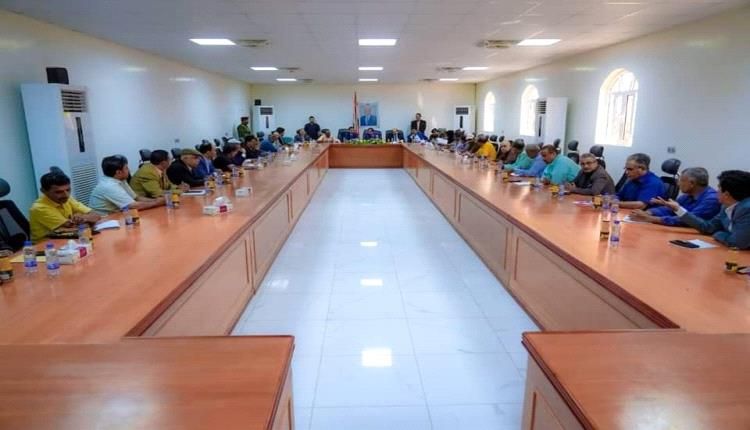 المكتب التنفيذي بشبوة يقف امام عدد من التقارير