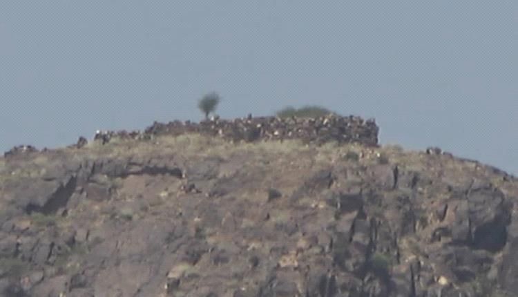 الضالع .. رصد تحرك مليشيات الحوثي واستحداث مواقع جديدة مطلة على جبهة تورصة بالازارق