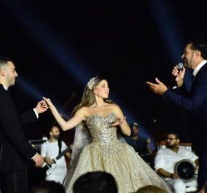بالفيديو: مُتجاهلا وضع لبنان الكارثي.. راغب علامة يرقص ويغني في حفل زفاف ابنة رجل أعمال سوري