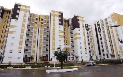 حقيقة فتح تسجيلات سكنات عدل 3 خلال شهر أكتوبر 2024 وطريقة التسجيل الصحيحة عبر بوابة عدل الالكترونية aadl.com.dz