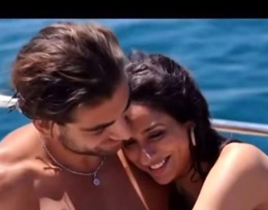 بالفيديو: قُبلة حميمة بين مشتركين أمام الكاميرات.. هجوم كبير على برنامج “قسمة ونصيب” ومُطالبات بتوقيفه