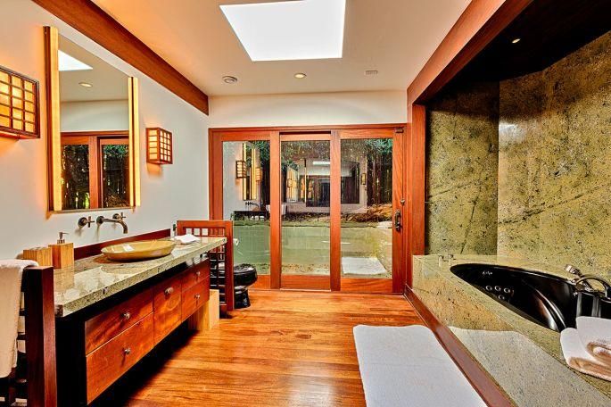 جولة بالصور في منزل أنجلينا جولي الفخم الذي إنتقلت إليه بعد إنفصالها عن براد بيت