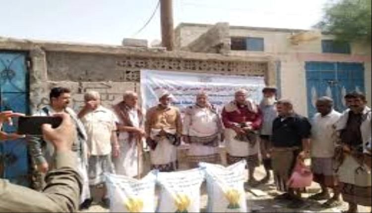 توزيع بذور القمح المحسن لـ 200 مزارع بمحافظة شبوة