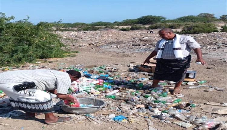 إتلاف كمية من المواد التالفة والمنتهية صلاحيتها في خنفر