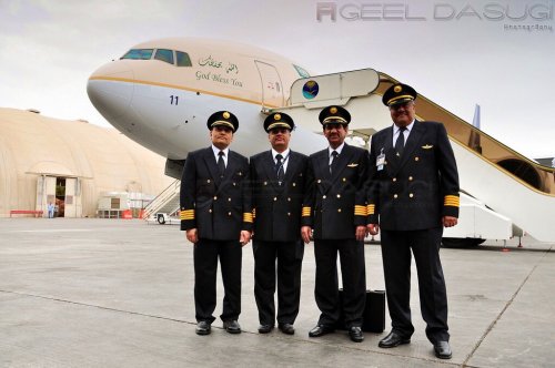 كم راتب الطيار في الإمارات .. الرقم مفاجأة