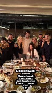 بينور كايا ترند بعد صورتها مع إنجين أكيوريك من عيد ميلاده