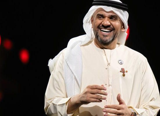 أول تعليق من حسين الجسمي بعد تداول صورته مع بلوغر إسـ را ئـ يلي