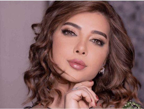 أصالة تهنئ عبدالله الرويشد بعد عودته إلى الكويت على طريقتها الخاصة