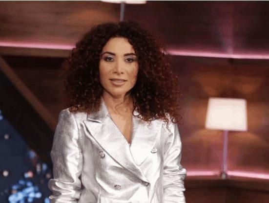 “أكمخ مخلوقة”.. متابع يُهاجم أمل طالب: “مش قاهرني شو قال عني” (صورة)