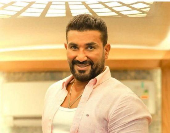 طبيب أحمد سعد يعلن تطورات حالته الصحية