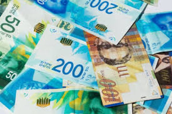 أسعار العملات مقابل الشيكل الثلاثاء - موقع الخليج الان