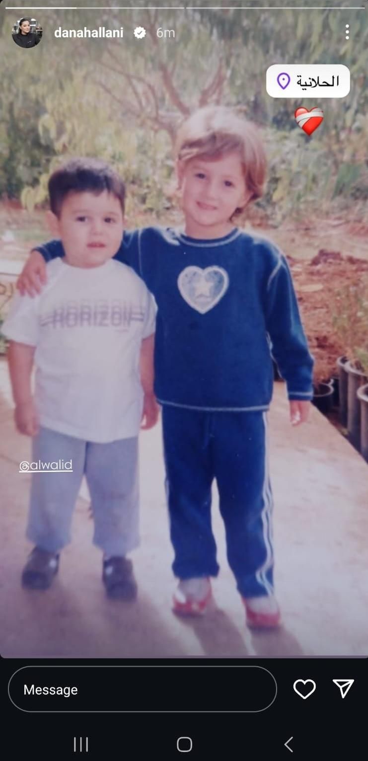 تعرّضت لقصف إسرائيليّ عدّة مرّات.. إبنة عاصي الحلاني تنشر صورة لبلدتها برفقة شقيقها