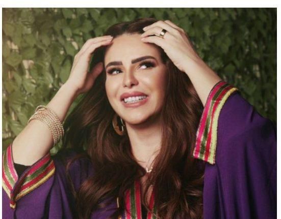 دنيا عبد العزيز تُرزق بأول مولودة لها