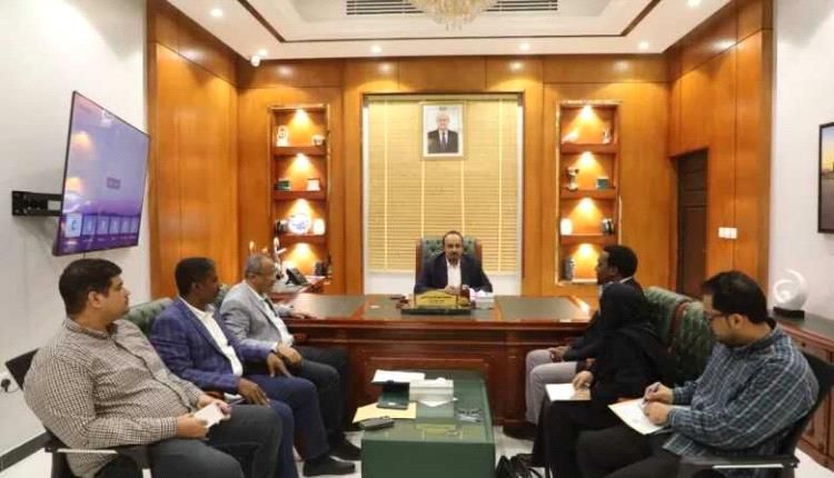 حضرموت.. مناقشة إنشاء مركز لدعم الشباب وتوفير مساحات آمنة للنساء ومراكز للدعم النفسي