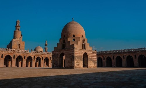 مواعيد الصلاة في المحافظات مصر بعد تطبيق التوقيت الشتوي